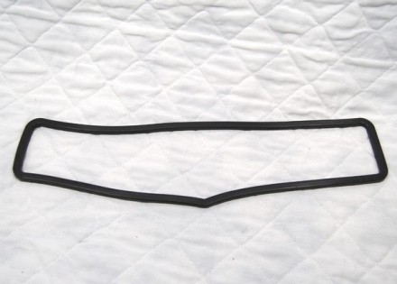 1947 – 1953 Chevy / GMC Truck Top Cowl Vent Seal – Rubber