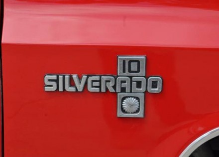 1984 Chevrolet Silverado 305 V-8